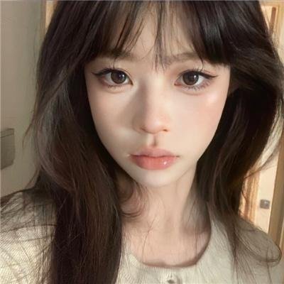 山有木兮木有心